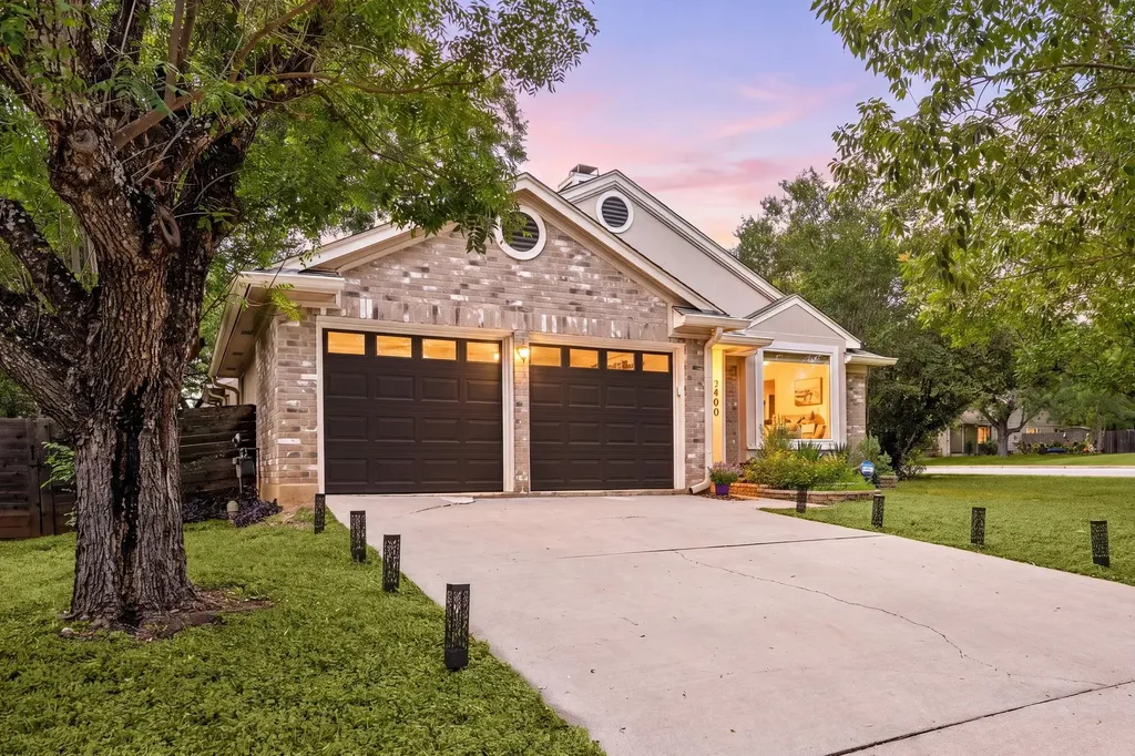 7900 Finch Trail Austin TX 78745