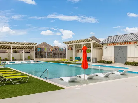 512 Monrovia Court Liberty Hill TX 78642