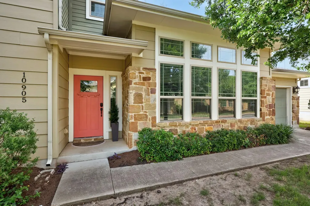10905 Rock Island Drive Austin TX 78717