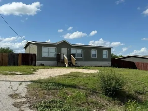 393 Duchess Pass Kyle TX 78640