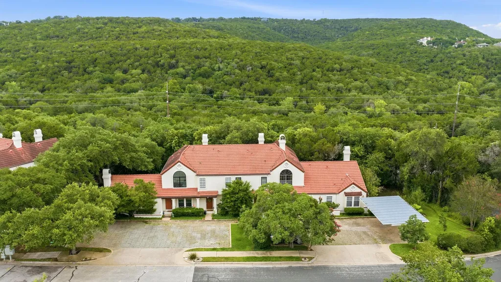 4305 Bonnell Vista Cove Austin TX 78731