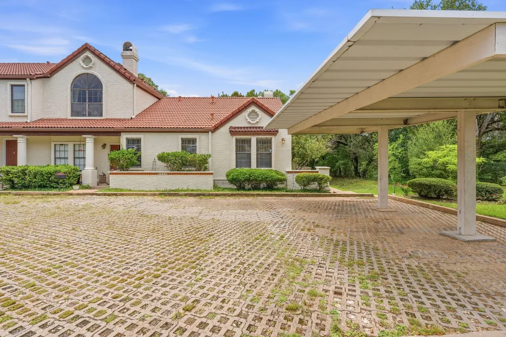 4305 Bonnell Vista Cove Austin TX 78731