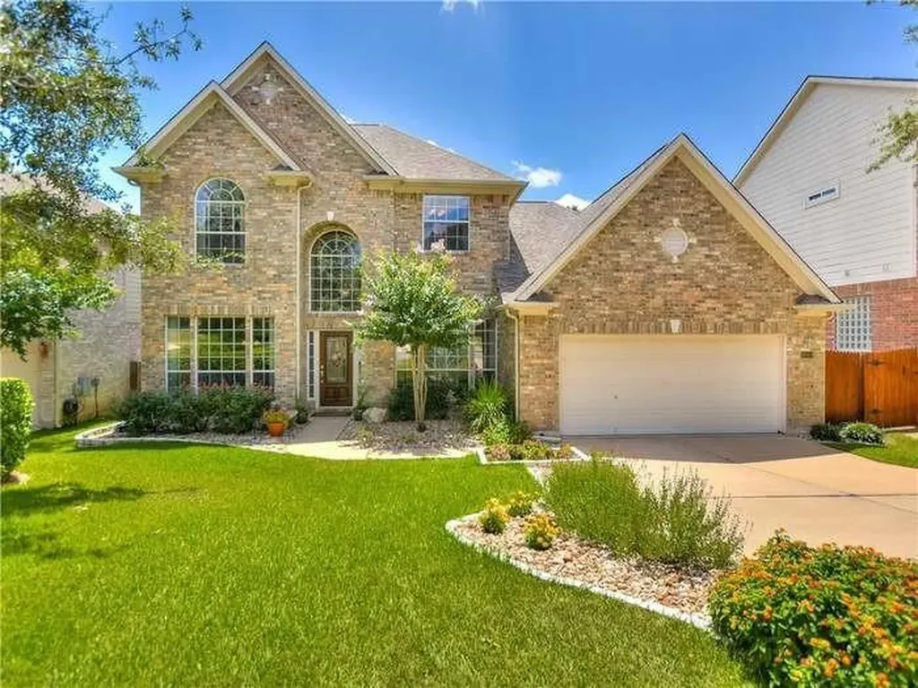 9013 Sautelle Lane Austin TX 78749