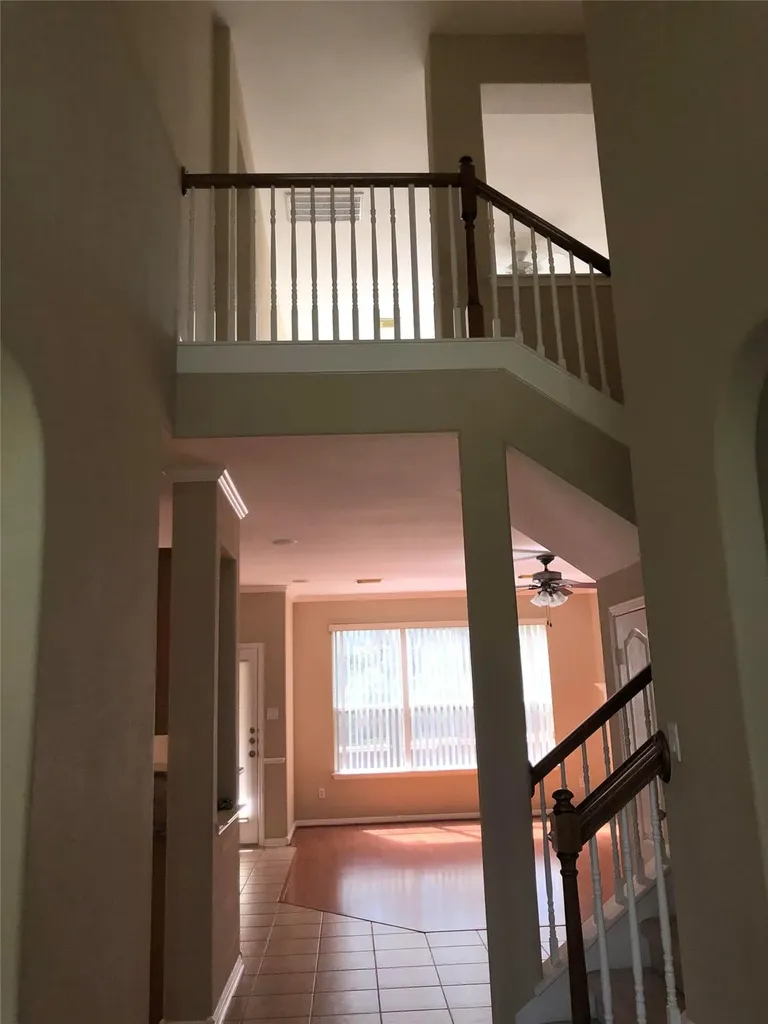 9013 Sautelle Lane Austin TX 78749