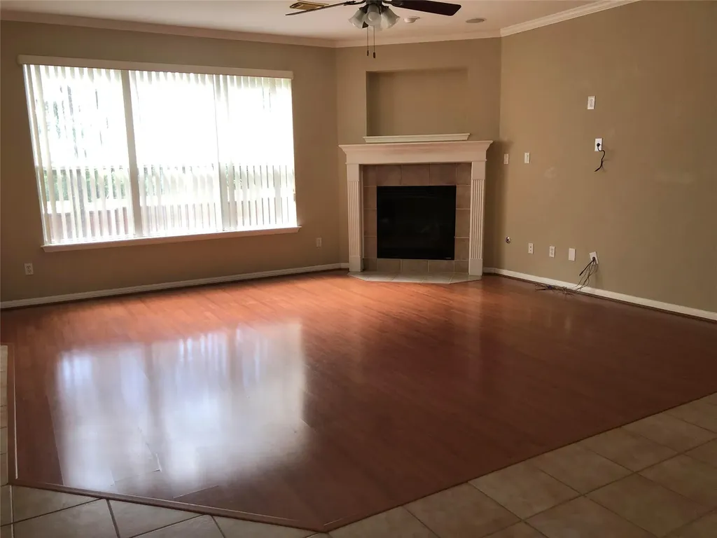 9013 Sautelle Lane Austin TX 78749