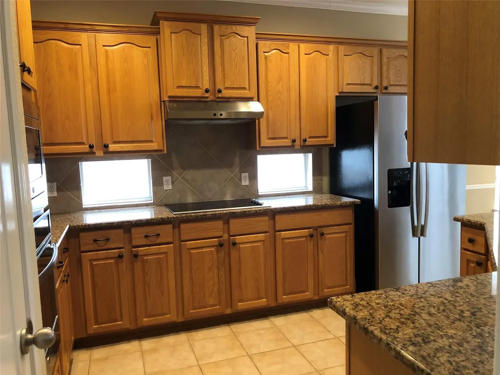 9013 Sautelle Lane Austin TX 78749