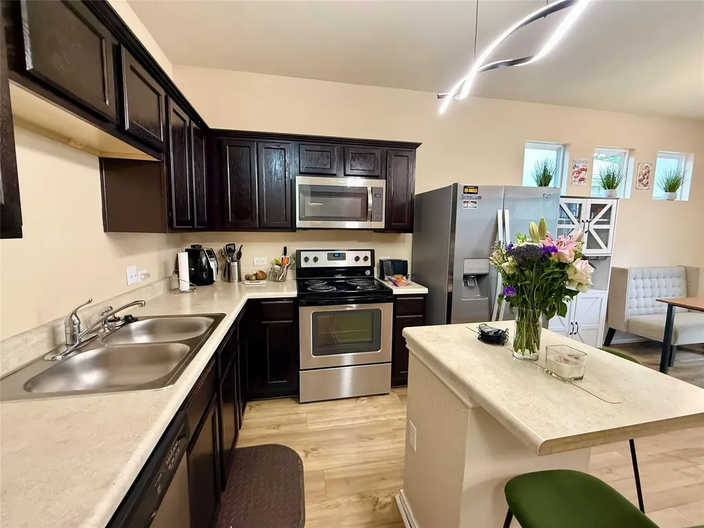 2711 Acopio Bend Austin TX 78745