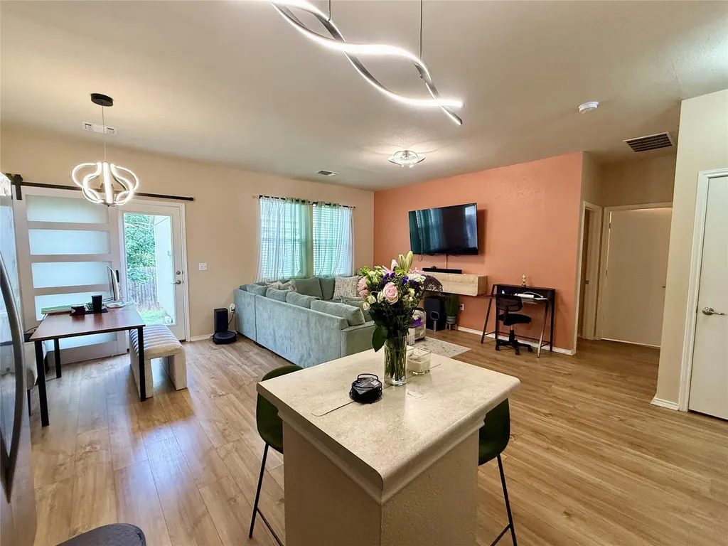 2711 Acopio Bend Austin TX 78745