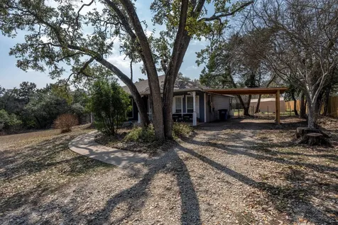 215 Harmons Way San Marcos TX 78666
