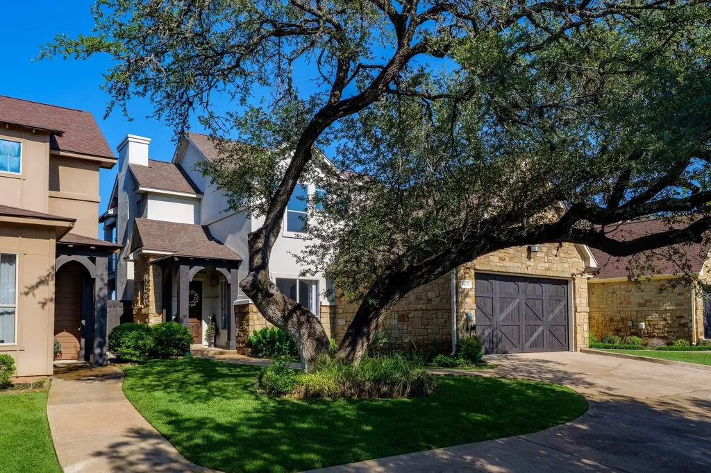 2802 Lohmans Ford Road Lago Vista TX 78645