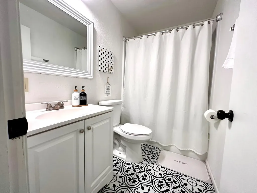 18801 Hogan Circle Lago Vista TX 78645