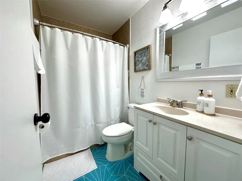 18801 Hogan Circle Lago Vista TX 78645