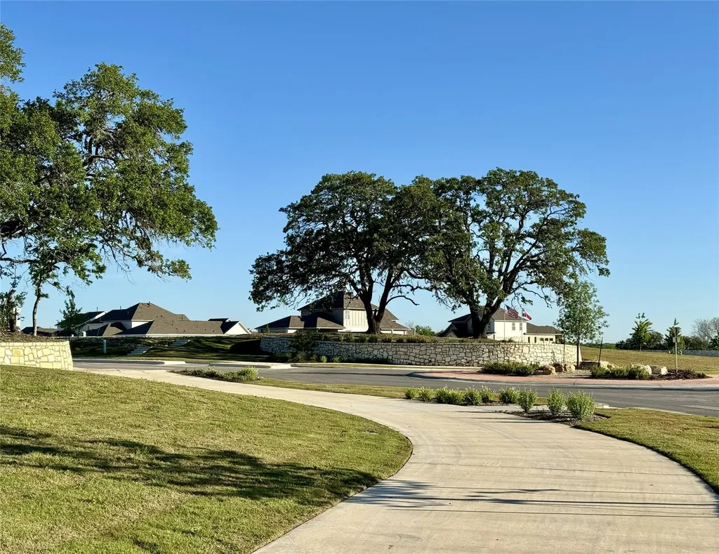 132 Tenny Lane Kyle TX 78640