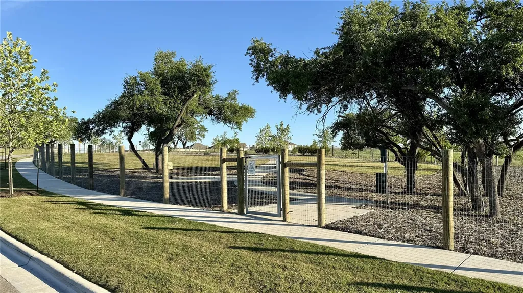 132 Tenny Lane Kyle TX 78640
