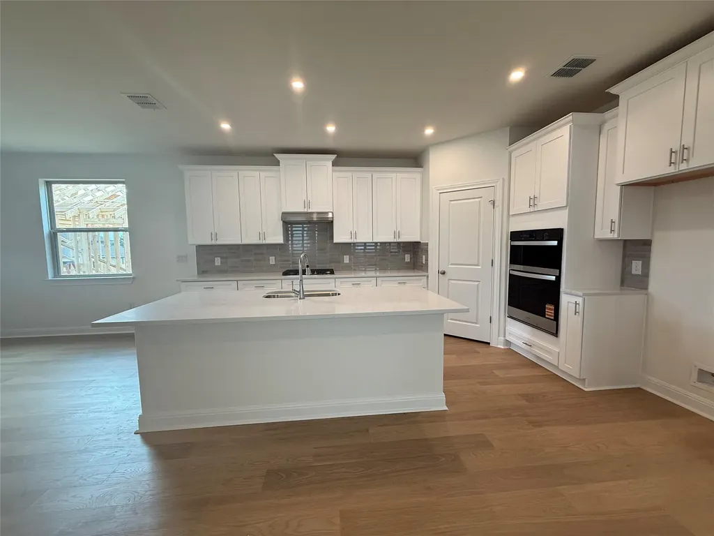 132 Tenny Lane Kyle TX 78640