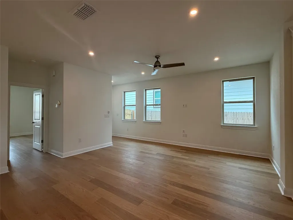 132 Tenny Lane Kyle TX 78640