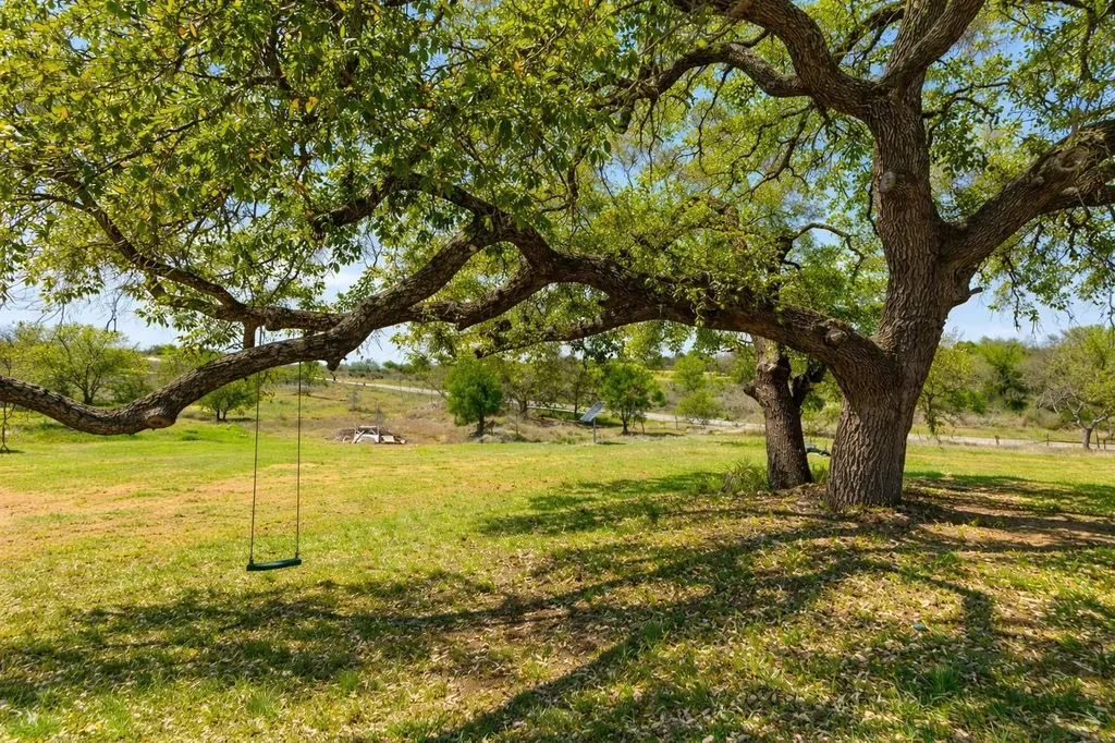 3410 W Ranch Road 152 Llano TX 78643
