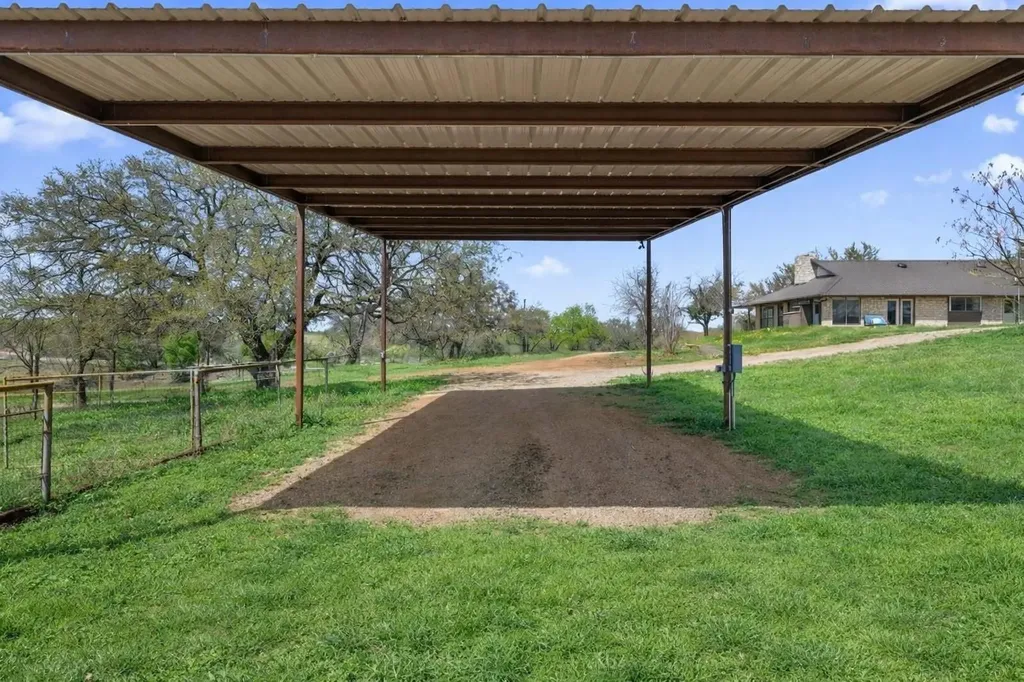 3410 W Ranch Road 152 Llano TX 78643