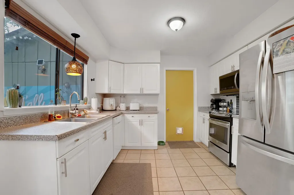 5007 Fort Clark Drive Austin TX 78745