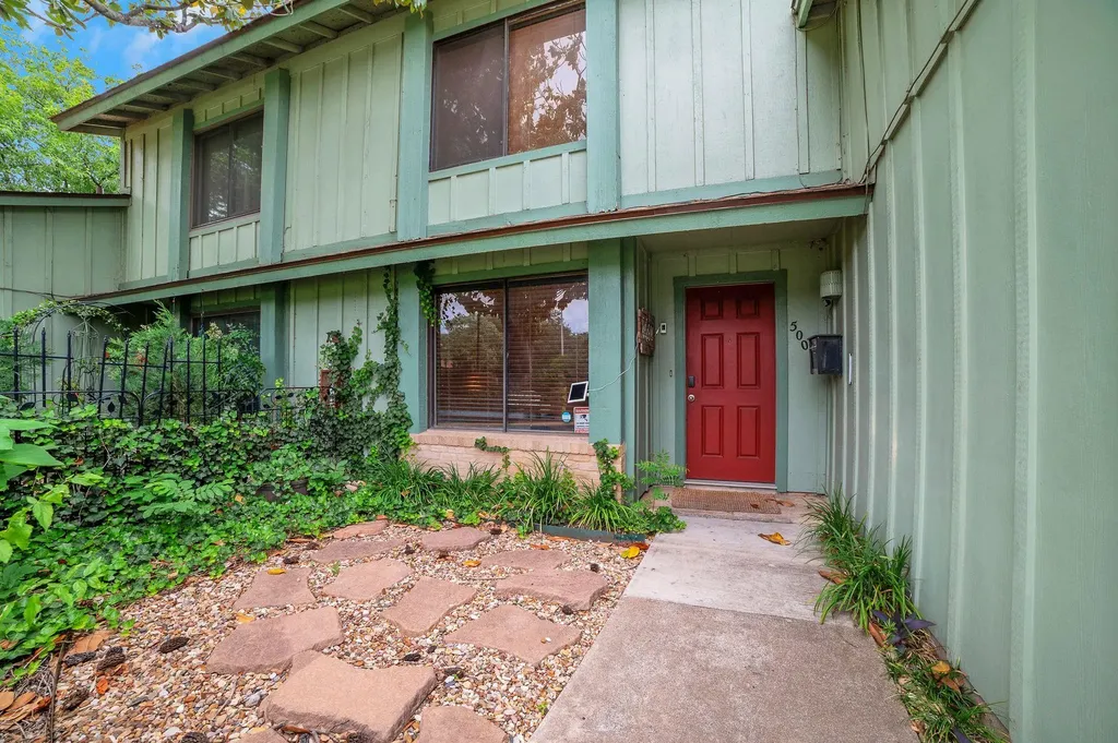 5007 Fort Clark Drive Austin TX 78745