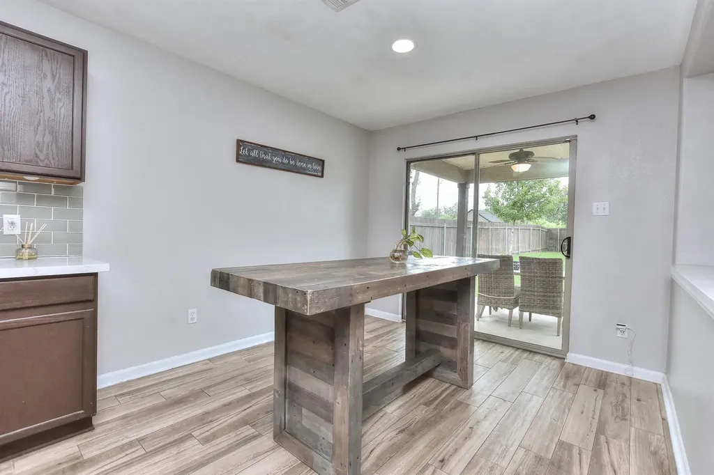 74 Jan Lane Georgetown TX 78626