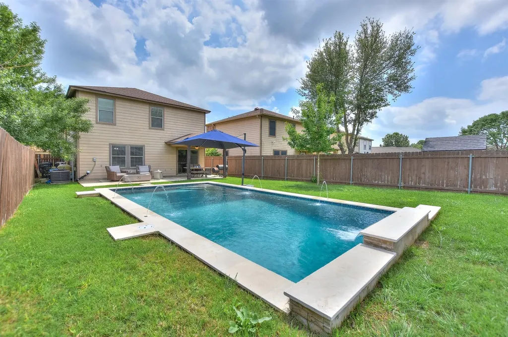 74 Jan Lane Georgetown TX 78626