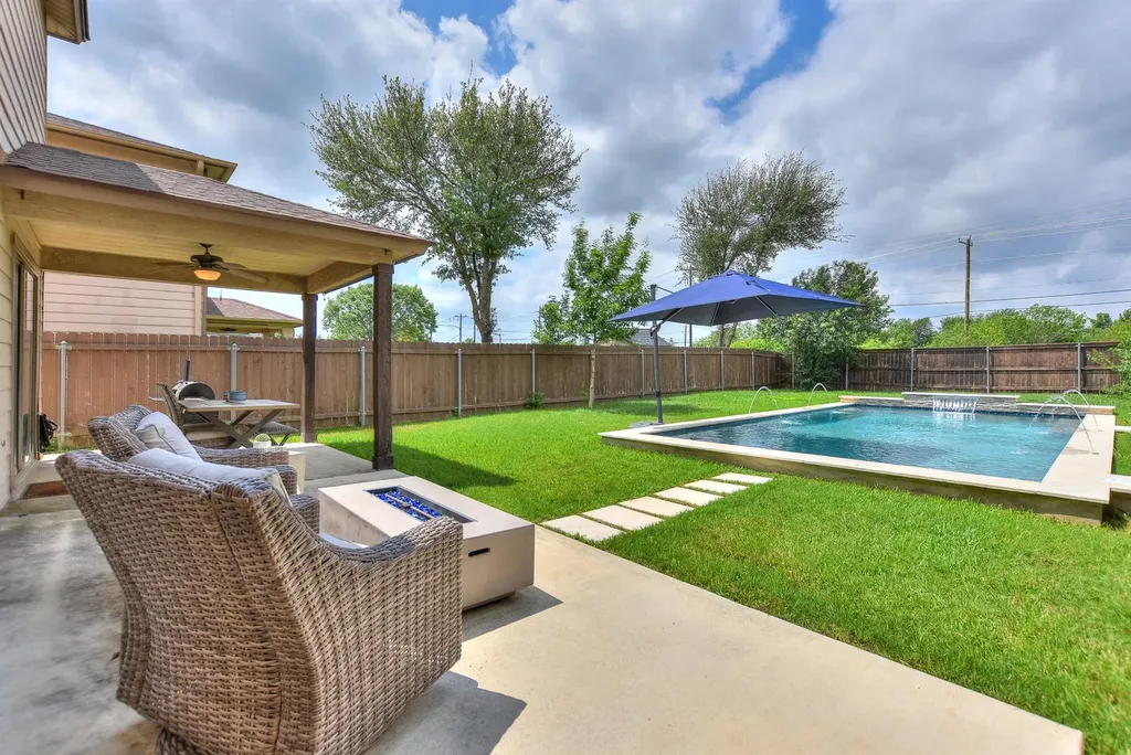 74 Jan Lane Georgetown TX 78626