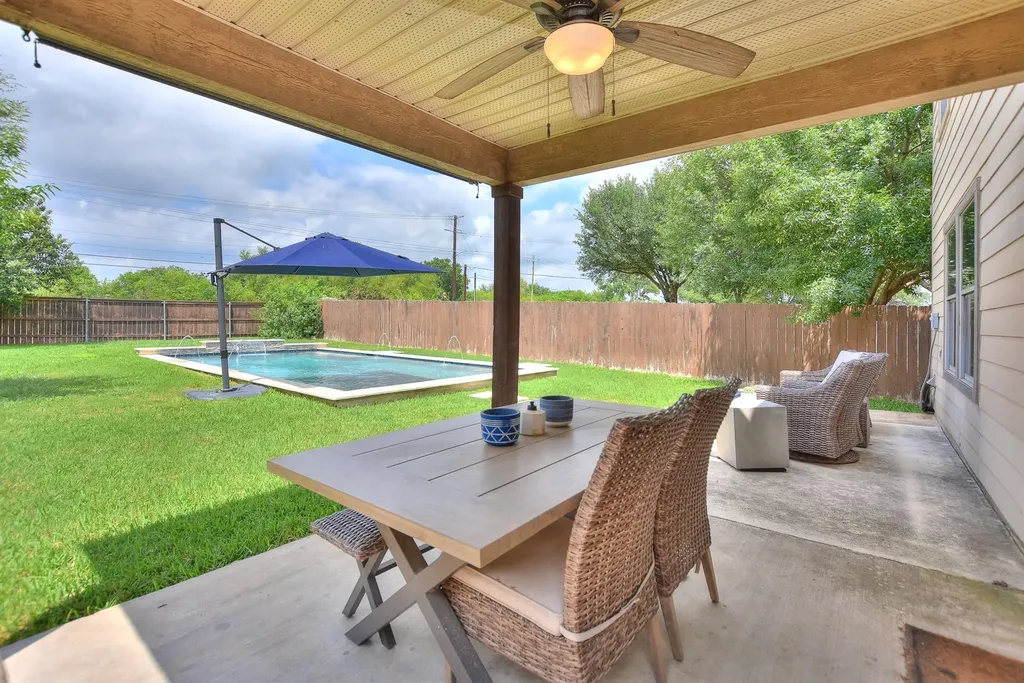 74 Jan Lane Georgetown TX 78626
