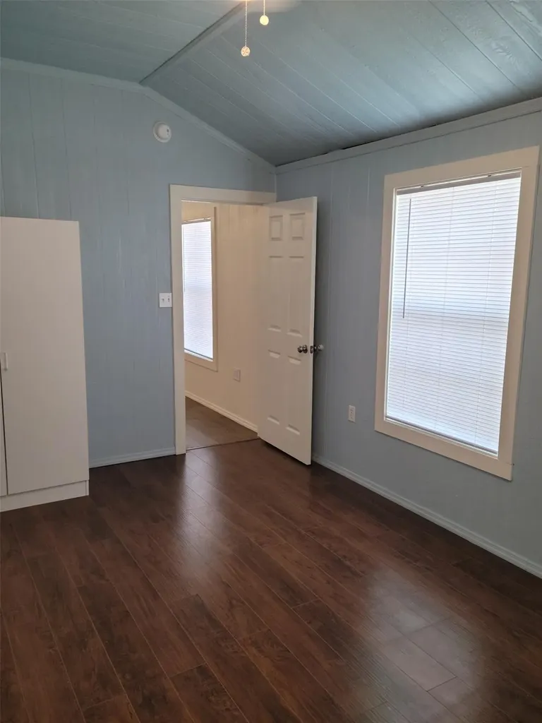 1102 Toledo Street Seadrift TX 77983