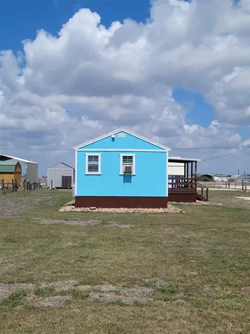 1102 Toledo Street Seadrift TX 77983