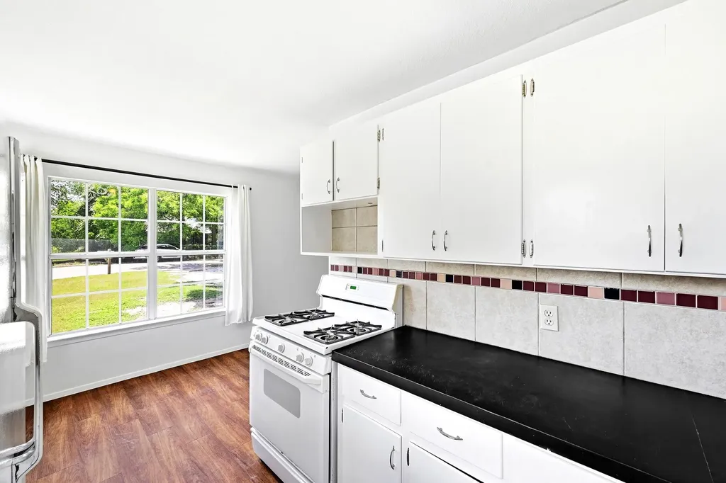 3604 Abbate Circle Austin TX 78721