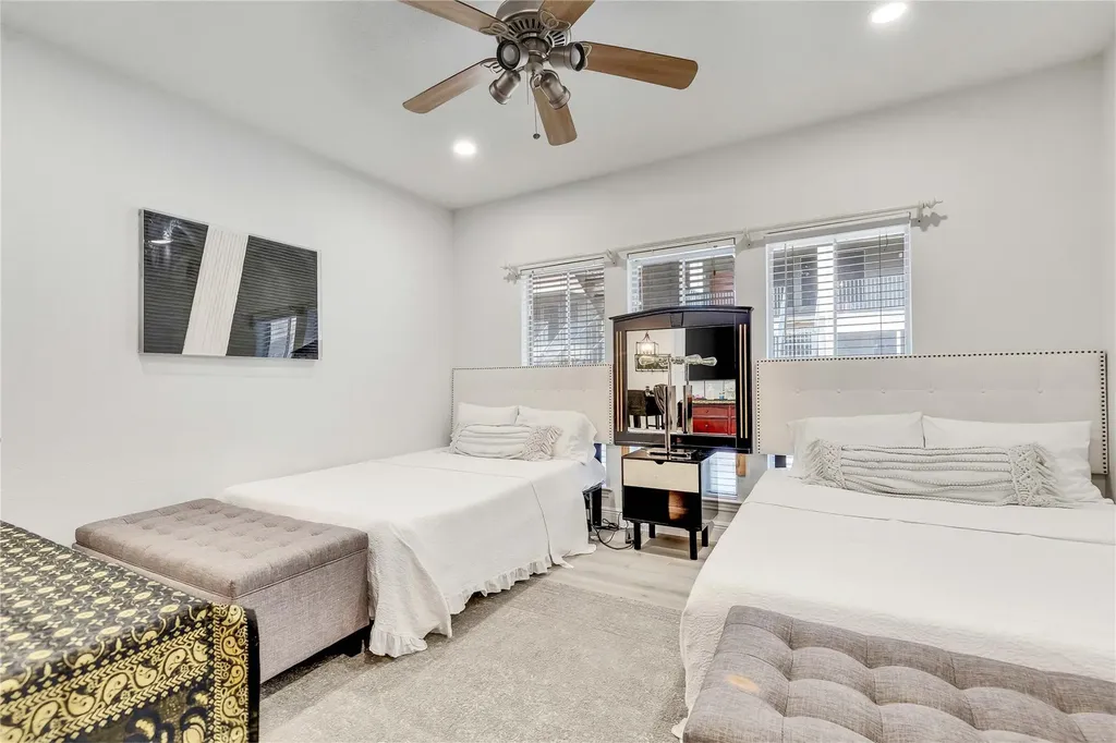 2529 Rio Grande Street Austin TX 78705
