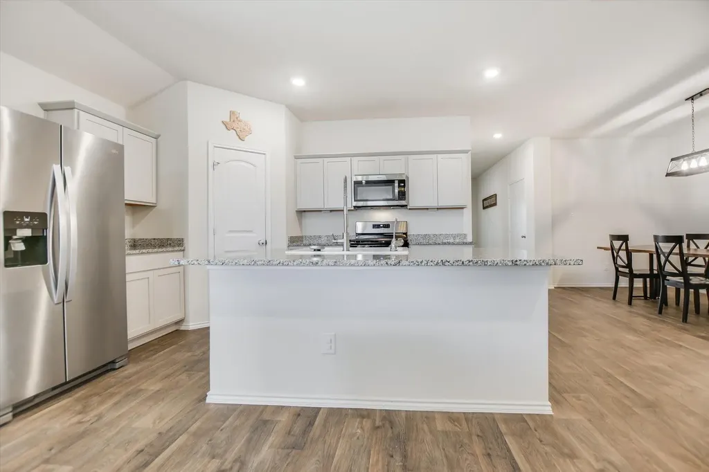 262 Sickle Loop Kyle TX 78640