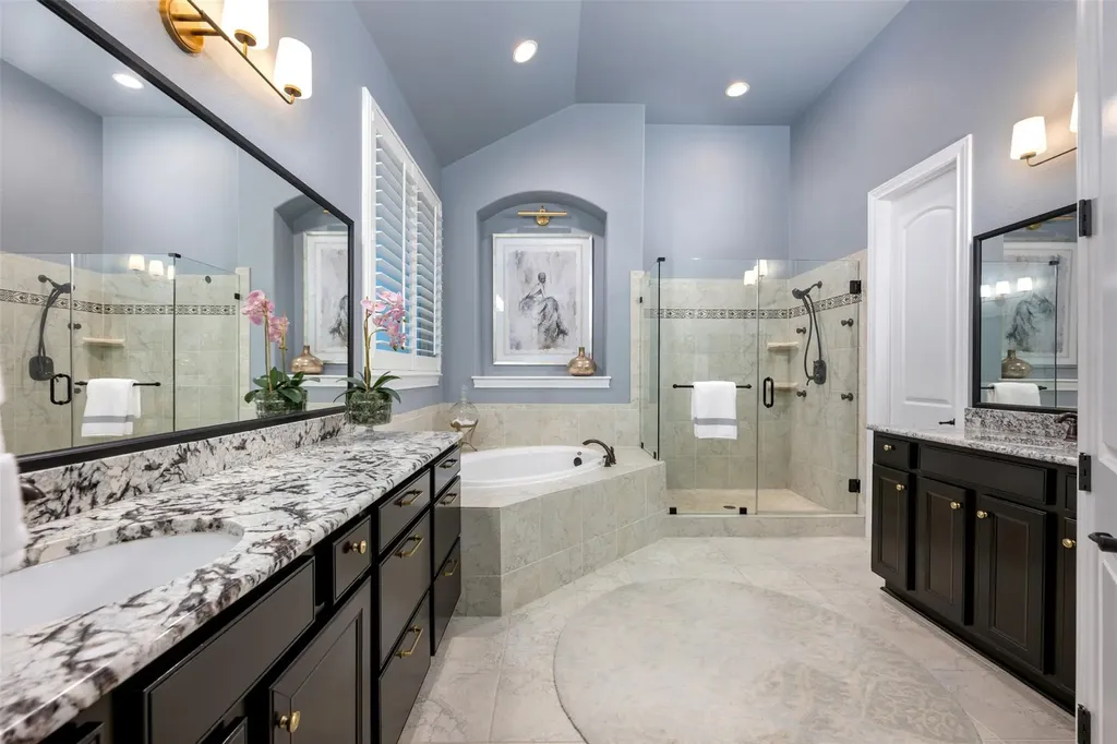215 Lake Como Drive Austin TX 78734