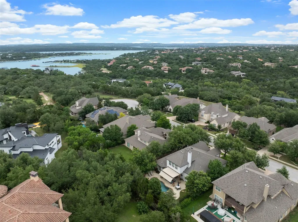 215 Lake Como Drive Austin TX 78734