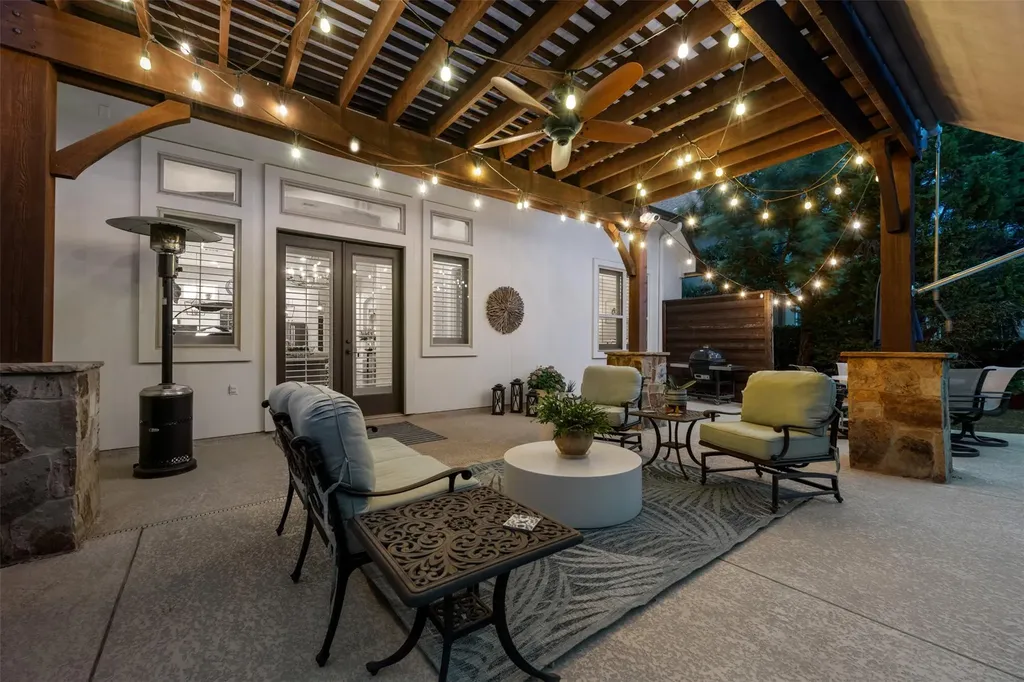 215 Lake Como Drive Austin TX 78734
