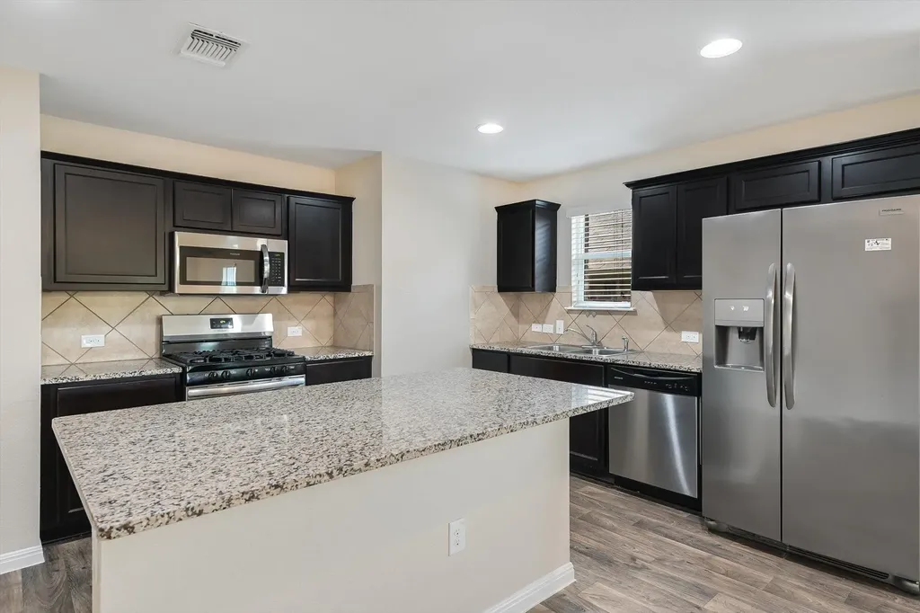 11105 Ukaoma Way Austin TX 78754