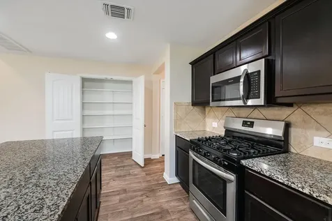 11105 Ukaoma Way Austin TX 78754