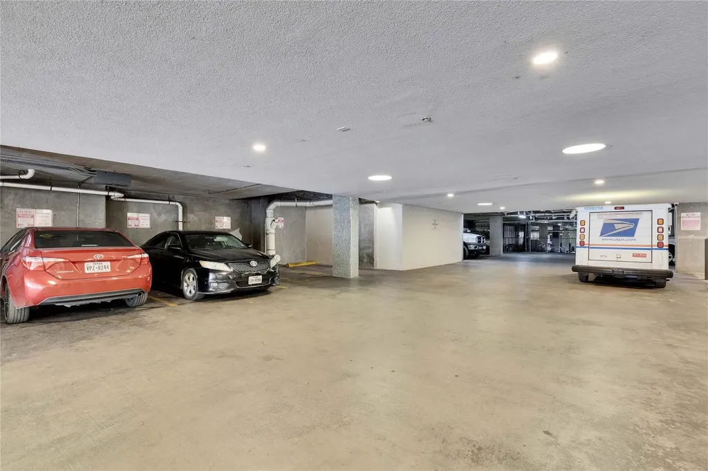 1900 Barton Springs Road Austin TX 78704