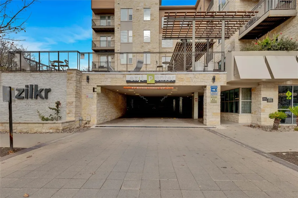 1900 Barton Springs Road Austin TX 78704