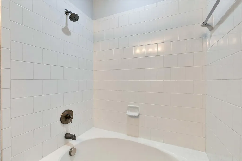 1900 Barton Springs Road Austin TX 78704