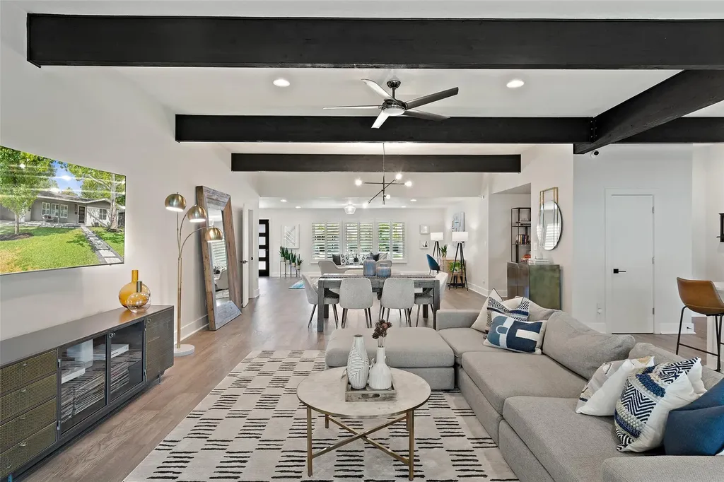 5721 Louise Lane Austin TX 78757