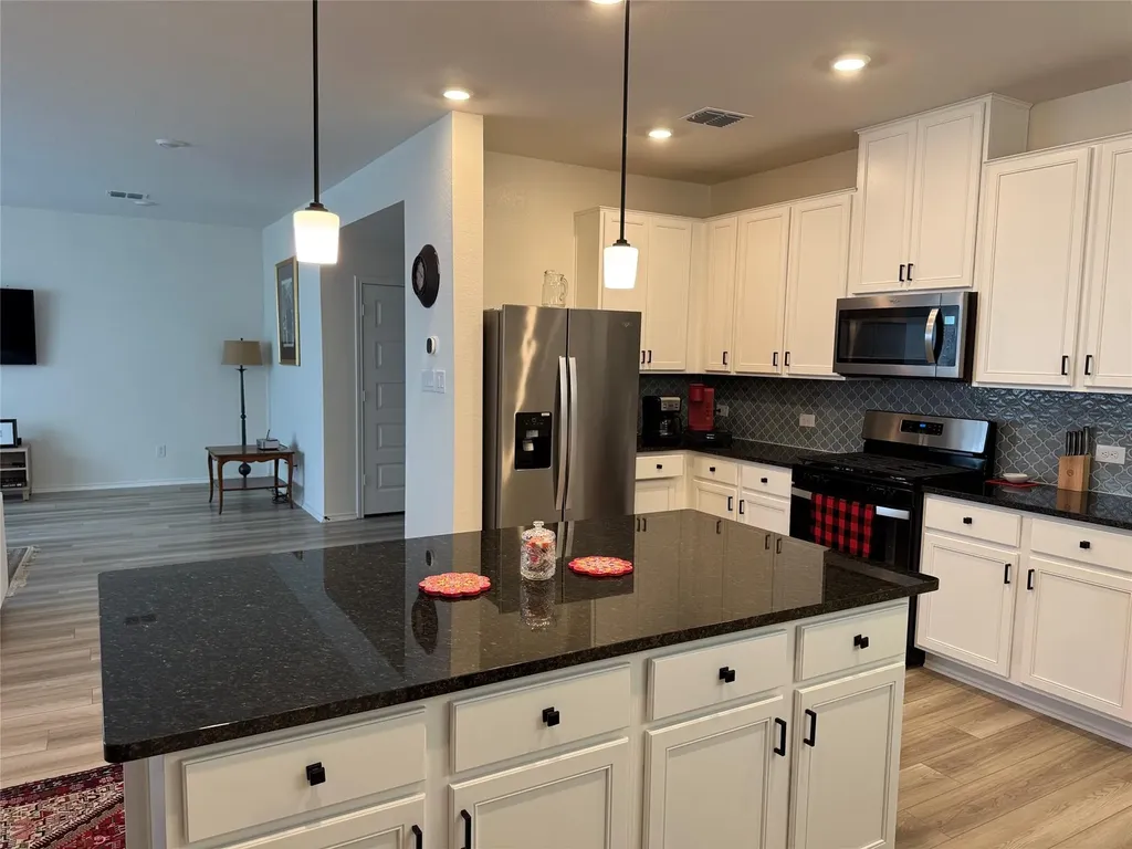4805 Mozzafiato Lane Round Rock TX 78665