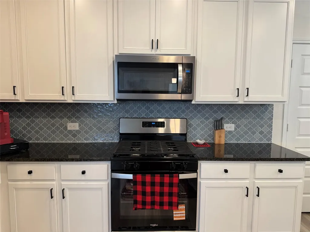 4805 Mozzafiato Lane Round Rock TX 78665