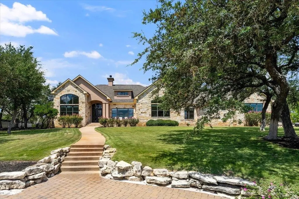 1525 Springlake Drive Dripping Springs TX 78620