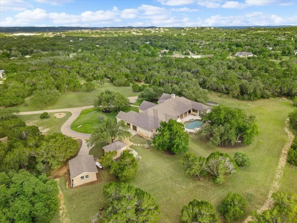 1525 Springlake Drive Dripping Springs TX 78620