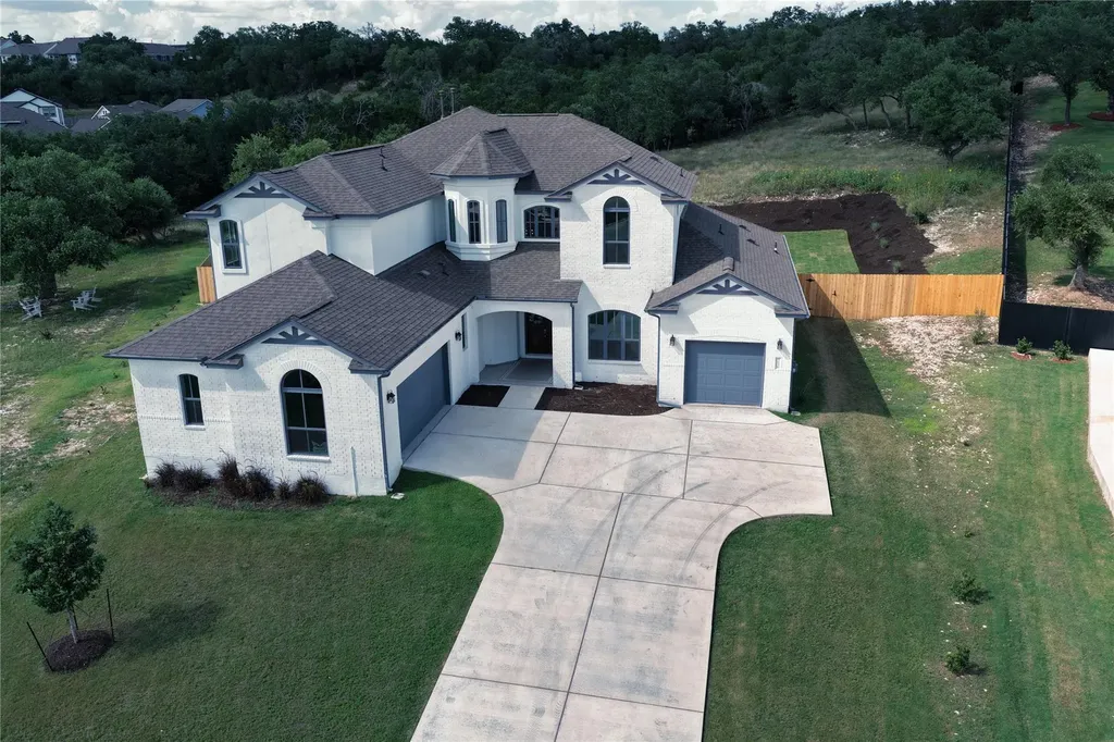 3636 Walkaloosa Way Leander TX 78641