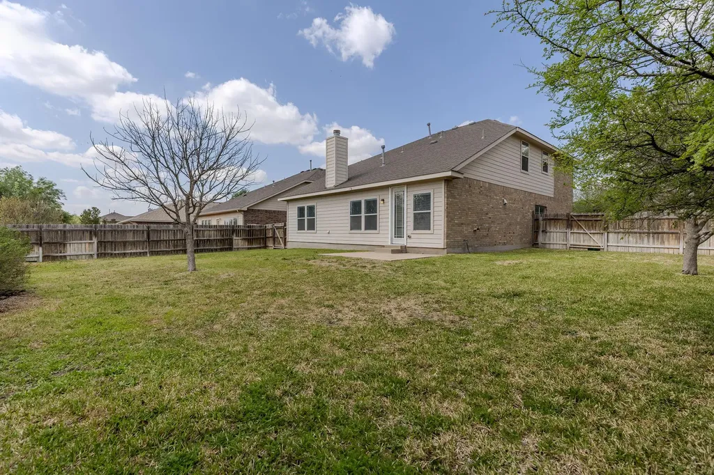 3013 Hawks Swoop Trail Pflugerville TX 78660