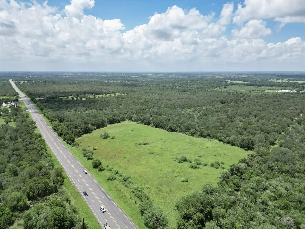 0 S Highway 183 Lockhart TX 78644