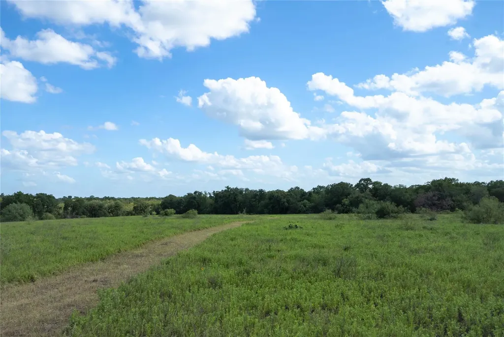 0 S Highway 183 Lockhart TX 78644
